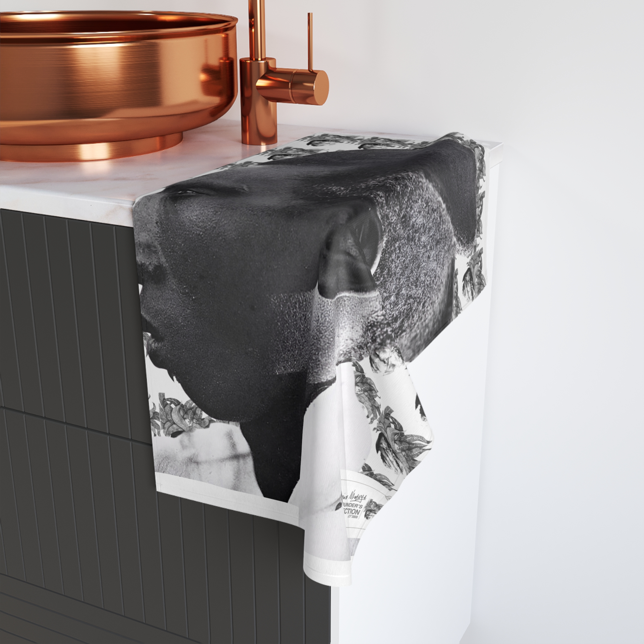 Hand Towel — Retro Black & White Portrait Patterned Bath Hand Towel - Image 4
